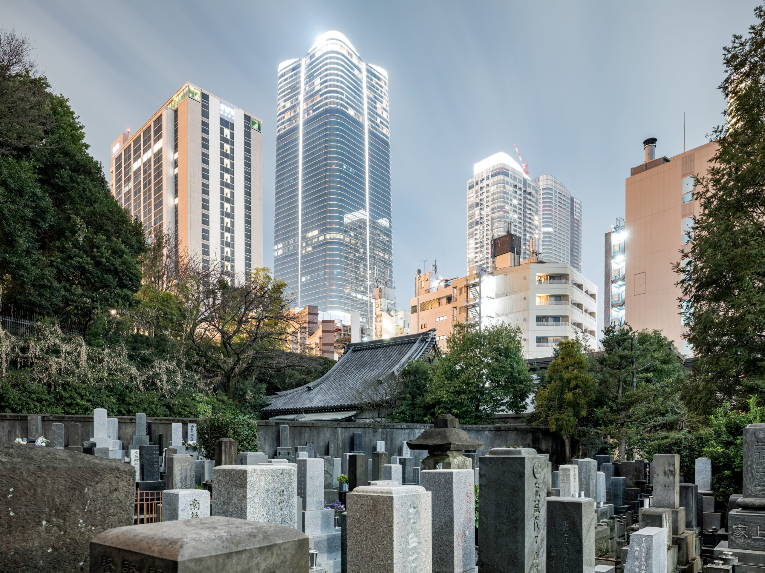 asian dusk, the empire of light, [(c)Maximilian Gottwald; Veroeffentlichung kostenpflichtig]